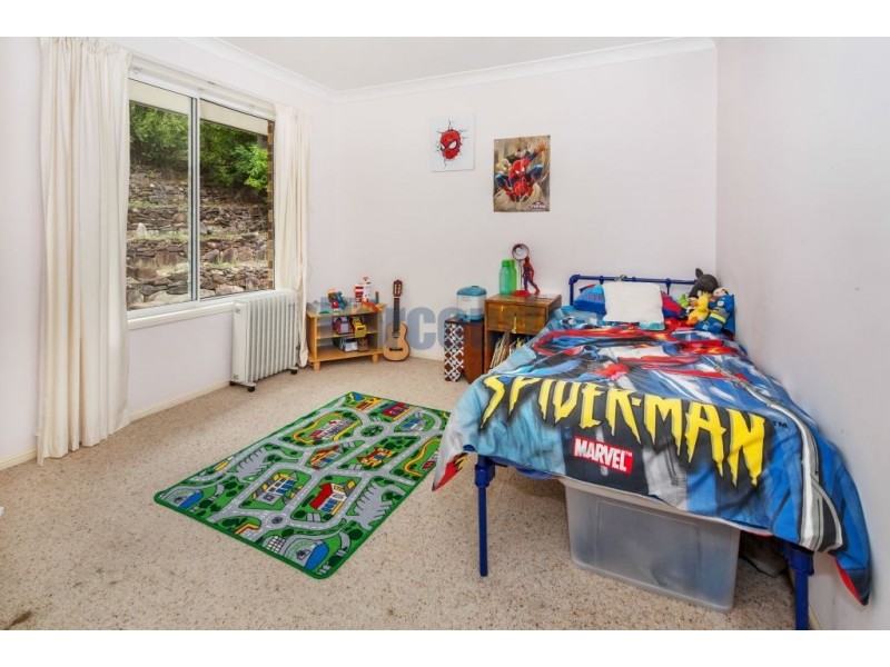 27 Leighton Drive, Edens Landing QLD 4207