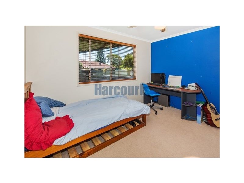 7 Stockade Crescent, Eagleby QLD 4207