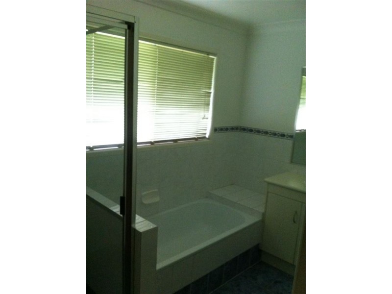 4 Konara Drive, Loganholme QLD 4129