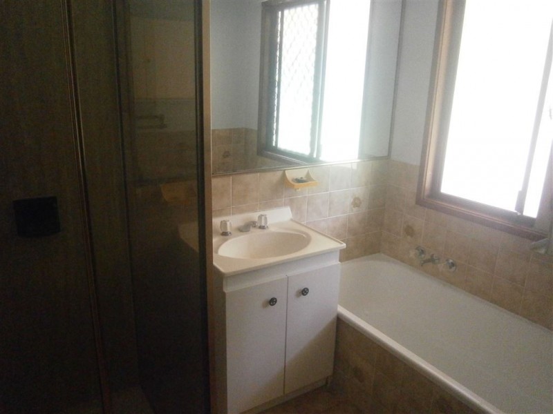 21 Louis St, Beenleigh QLD 4207