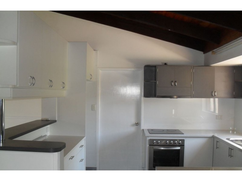 26 Shields Street, Mount Warren Park QLD 4207
