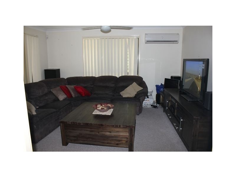 50 Kummara Road, Edens Landing QLD 4207