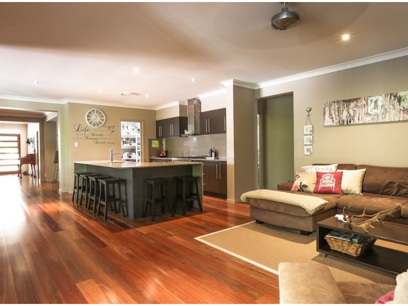 141 Lavelle Drive, Logan Village QLD 4207