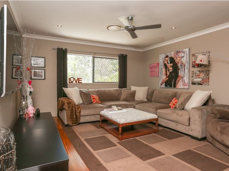 141 Lavelle Drive, Logan Village QLD 4207