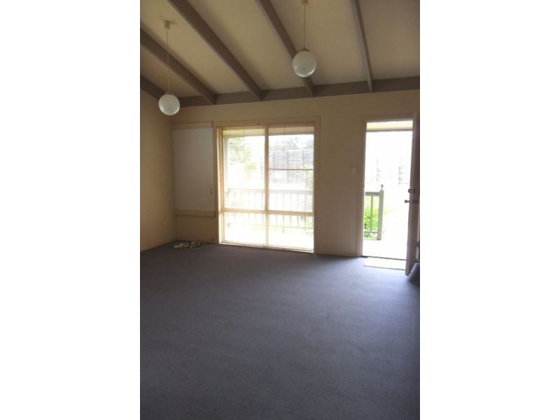 26 Mungaree Dr, Shailer Park QLD 4128