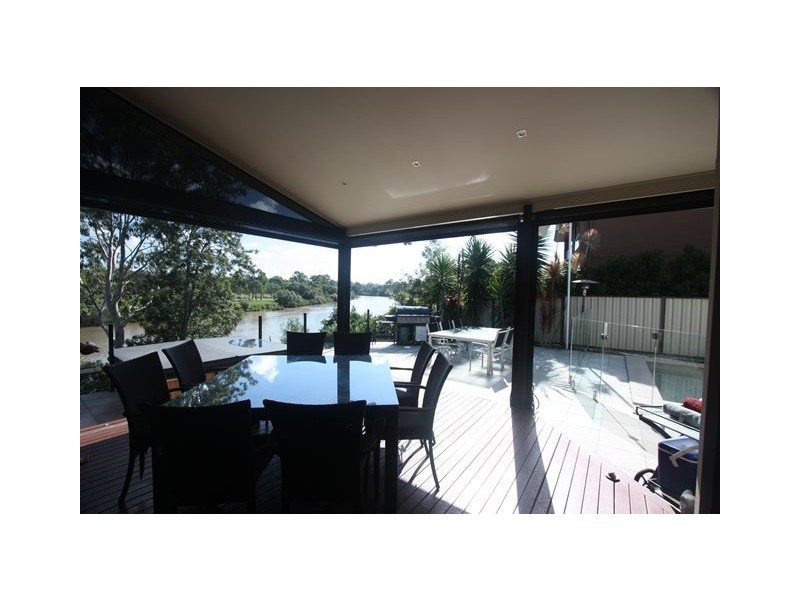 2 Omaru Street, Loganholme QLD 4129