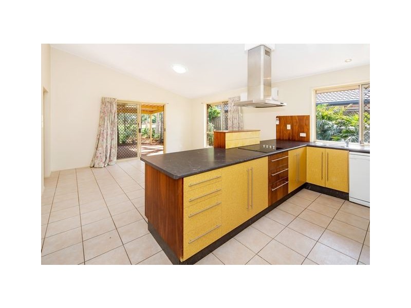 25 Susan Godfrey Dr, Windaroo QLD 4207