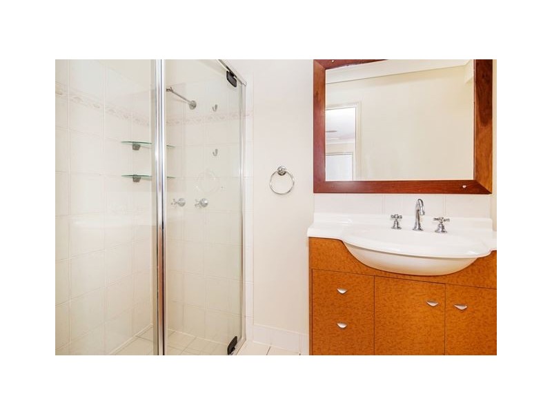 25 Susan Godfrey Dr, Windaroo QLD 4207