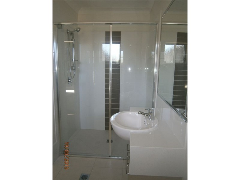 16 Baspa Street, Holmview QLD 4207