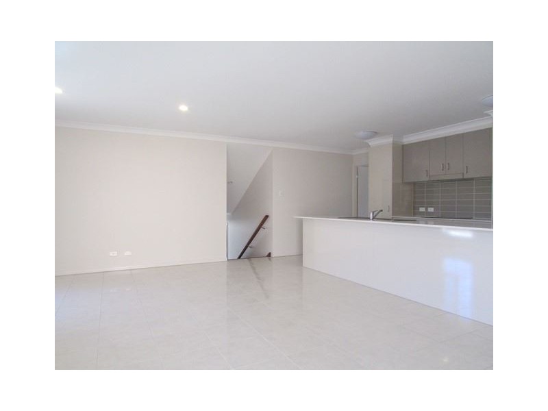 25 Riverside Sanctuary Terrace, Ormeau QLD 4208