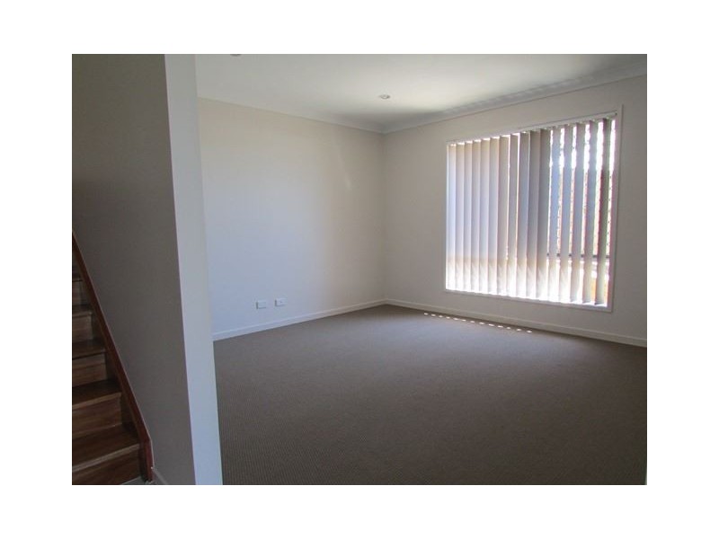 25 Riverside Sanctuary Terrace, Ormeau QLD 4208