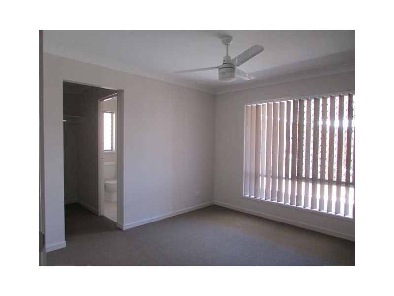 25 Riverside Sanctuary Terrace, Ormeau QLD 4208