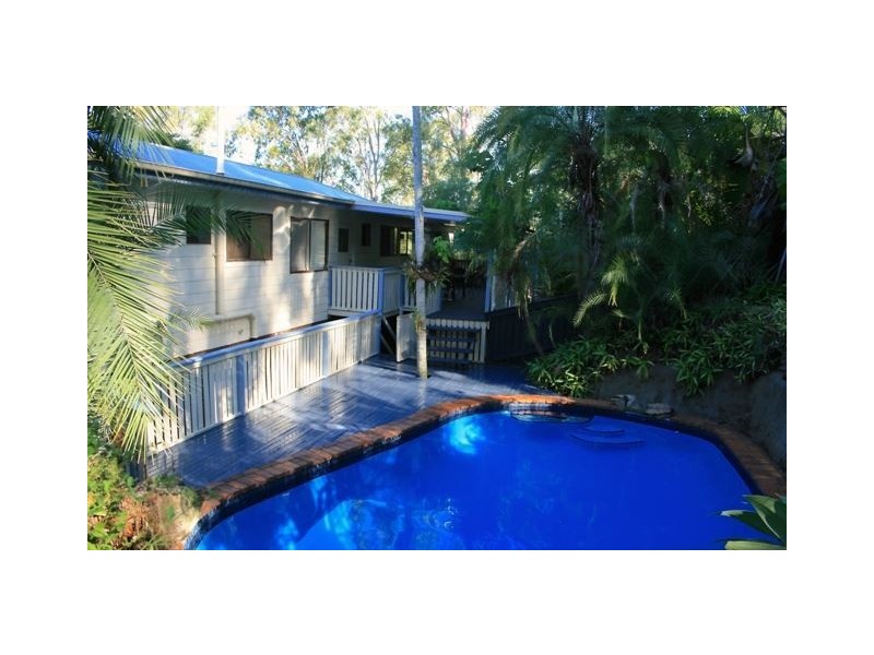 48 Luscombe Cres, Wolffdene QLD 4207