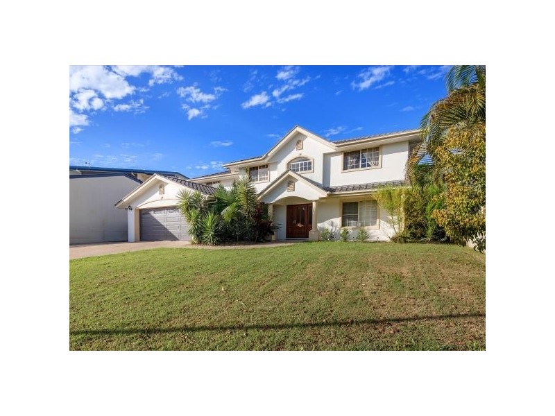 4 Riverside Terrace, Windaroo QLD 4207