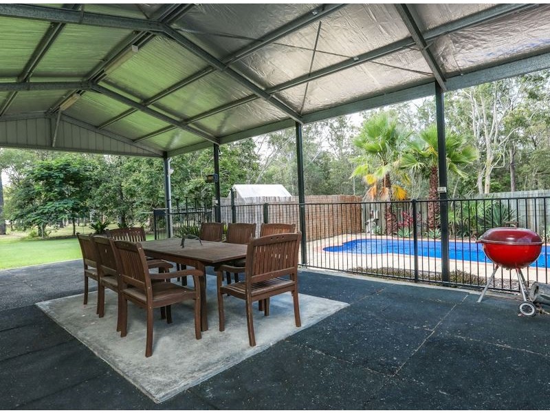 127 Bobermien Road, Logan Village QLD 4207