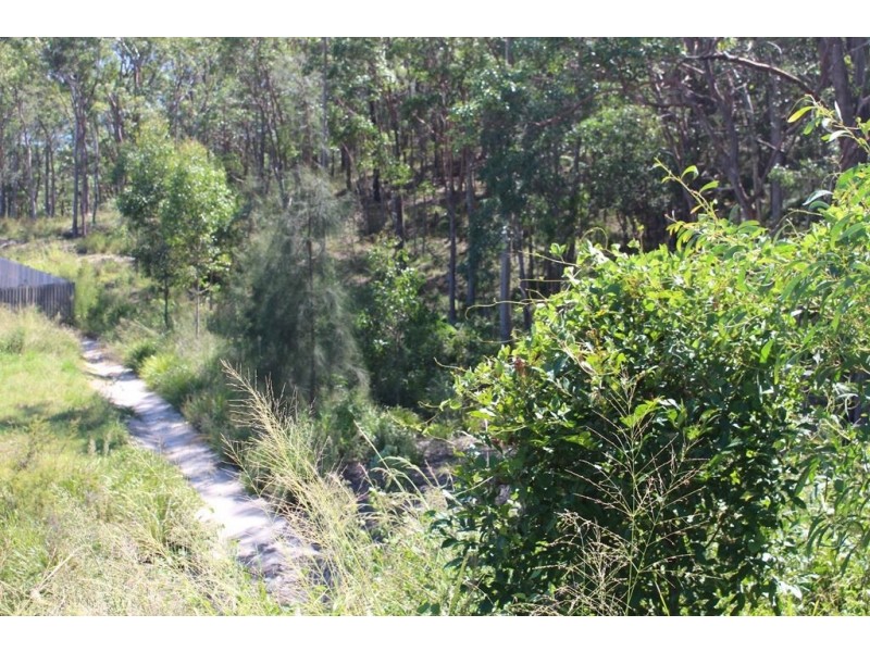 29 Summit Parade, Bahrs Scrub QLD 4207
