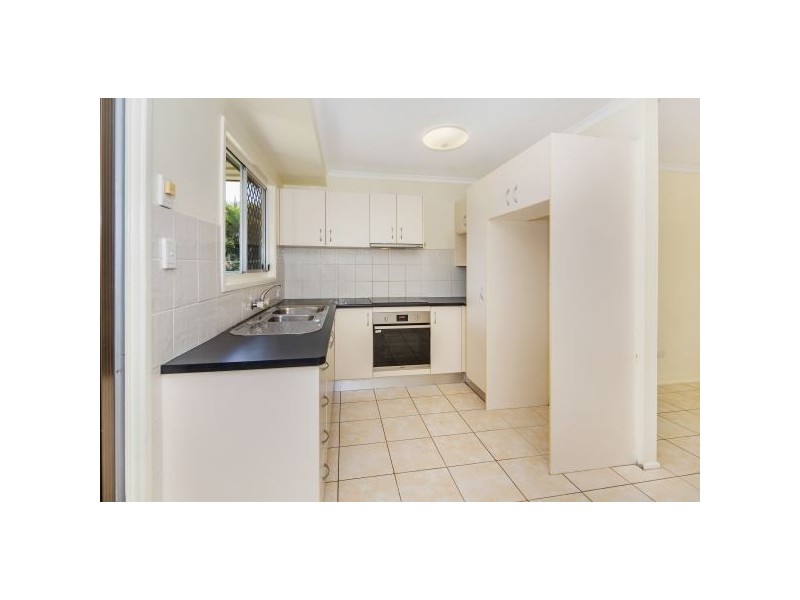 5 Lima Street, Edens Landing QLD 4207