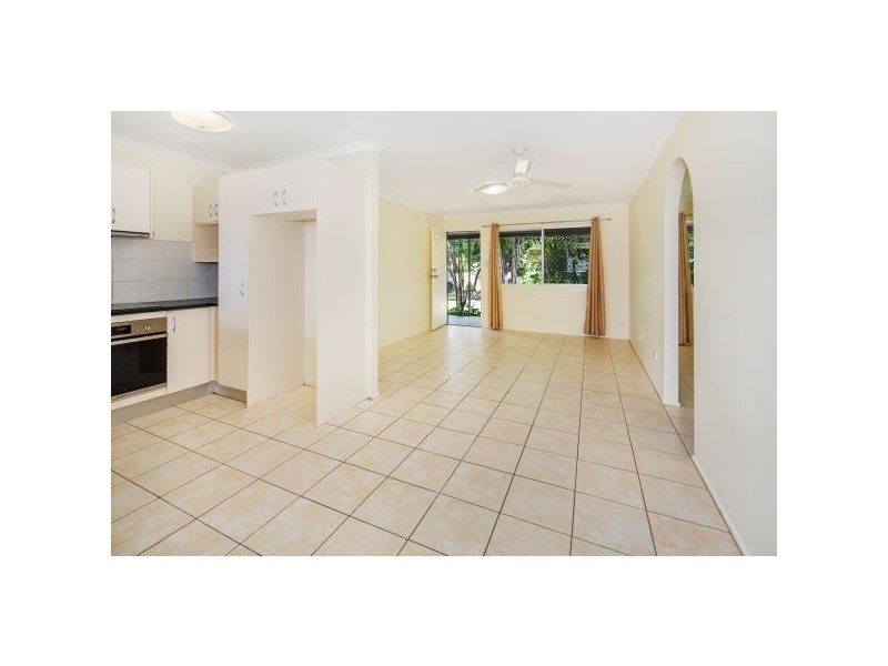 5 Lima Street, Edens Landing QLD 4207
