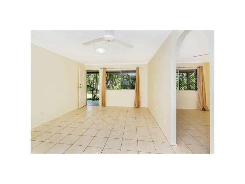5 Lima Street, Edens Landing QLD 4207