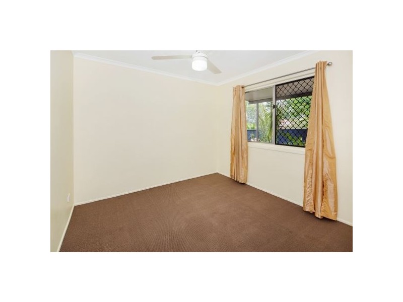 5 Lima Street, Edens Landing QLD 4207