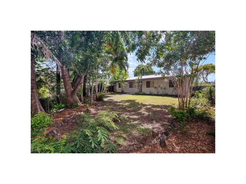 5 Lima Street, Edens Landing QLD 4207