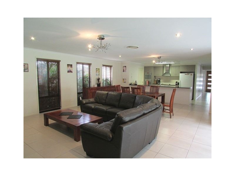 3 Mullins Street, Ormeau Hills QLD 4208