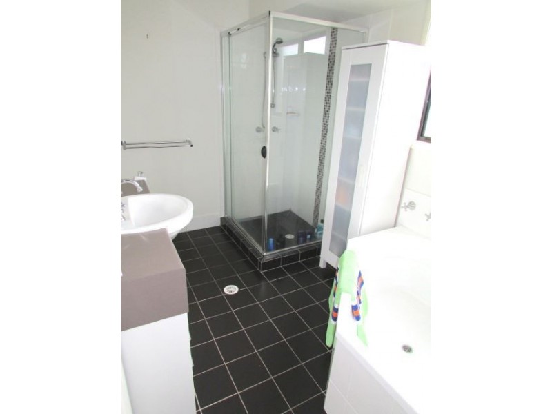 3 Mullins Street, Ormeau Hills QLD 4208