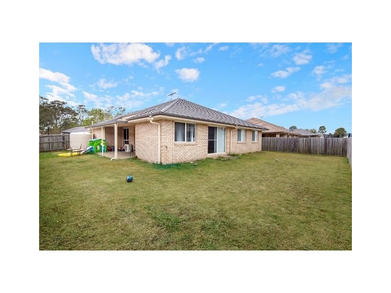 7 Zachary Court, Eagleby QLD 4207