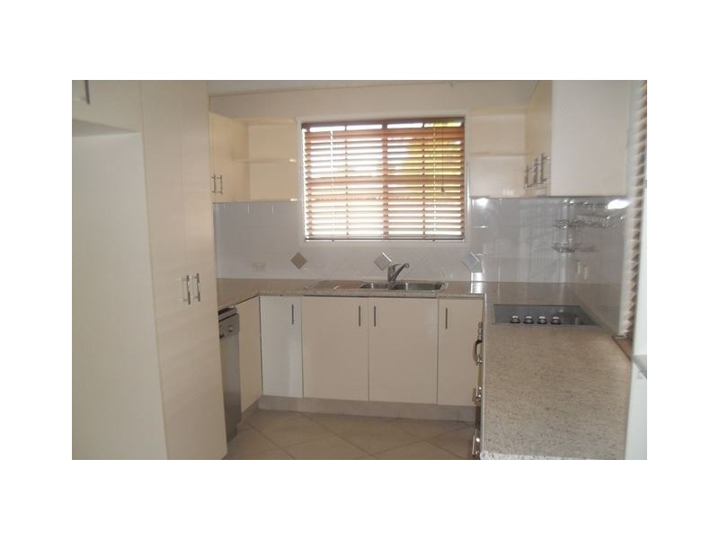 2 Eastwell Court, Mount Warren Park QLD 4207