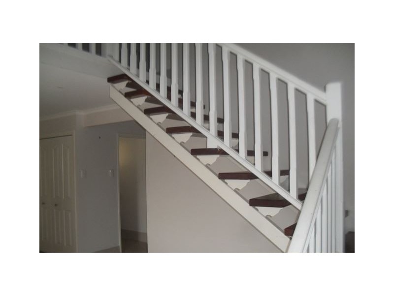 2 Eastwell Court, Mount Warren Park QLD 4207