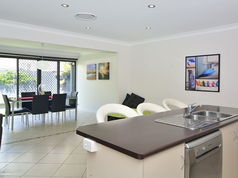 1 Richmond Crescent, Waterford QLD 4133