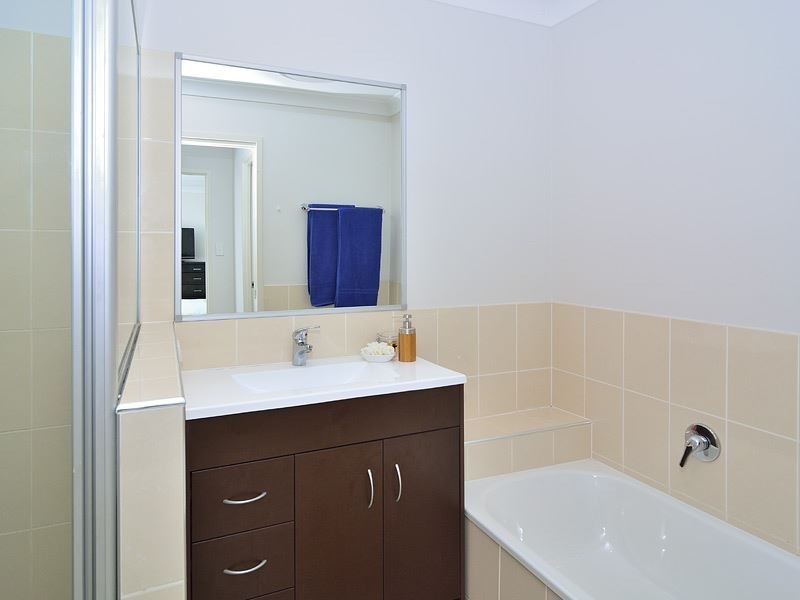 1 Richmond Crescent, Waterford QLD 4133