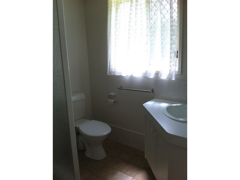 63 Tallagandra Rd, Beenleigh QLD 4207