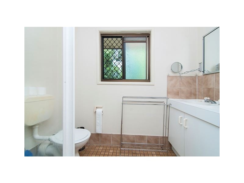 2/111 Kingston Road, Woodridge QLD 4114