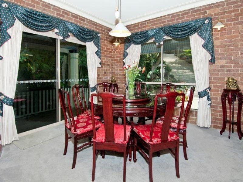 5 Bahrview Drive, Bahrs Scrub QLD 4207