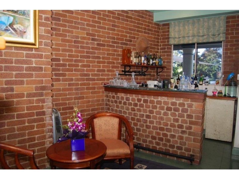 5 Bahrview Drive, Bahrs Scrub QLD 4207