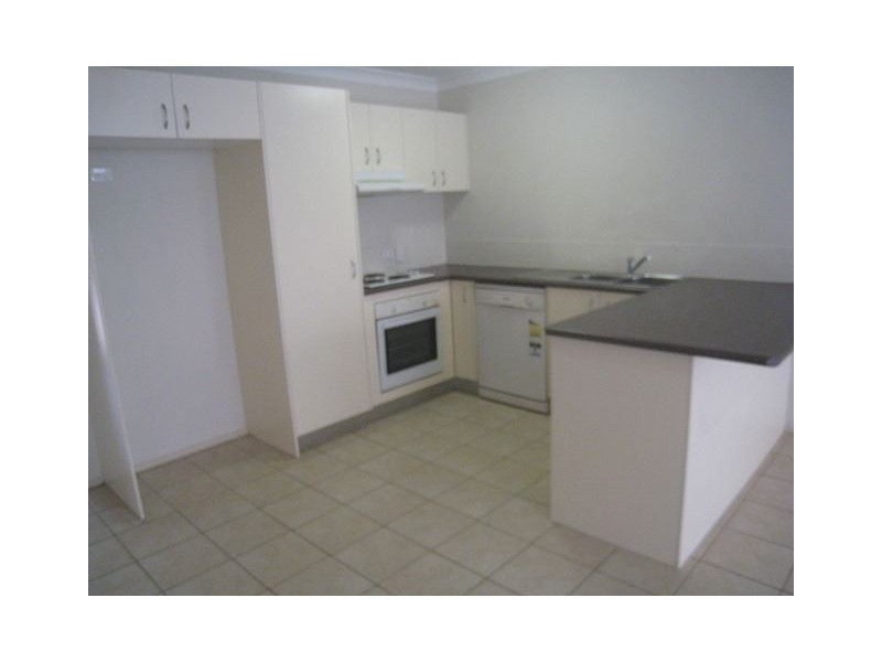 3/8 Shareece Court, Crestmead QLD 4132