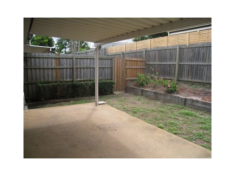 3/8 Shareece Court, Crestmead QLD 4132