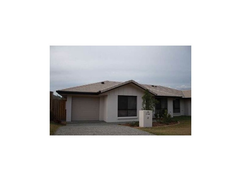 1/2 Wyndham Circuit, Holmview QLD 4207
