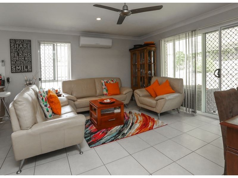 4 Alvine Drive, Eagleby QLD 4207