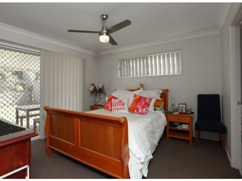 4 Alvine Drive, Eagleby QLD 4207