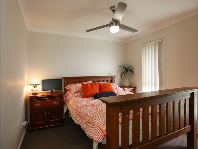 4 Alvine Drive, Eagleby QLD 4207