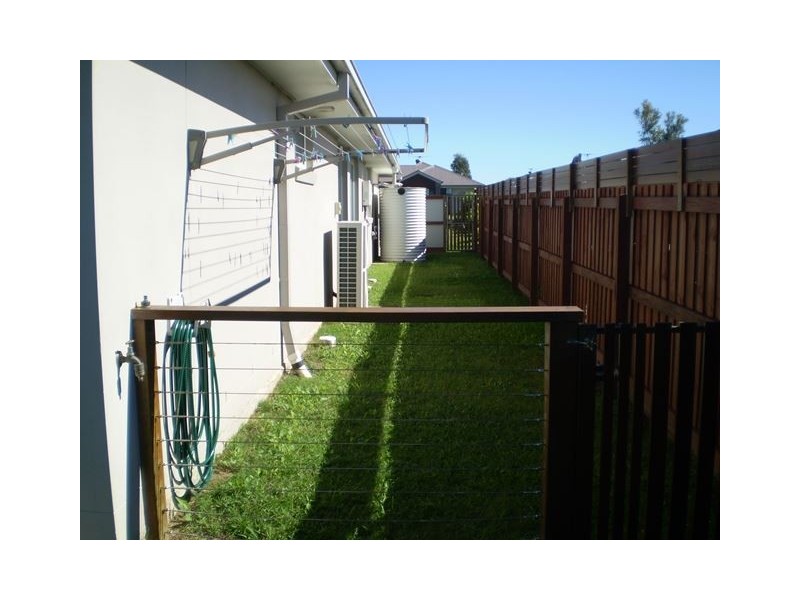 17 Carrieton Street, Ormeau QLD 4208