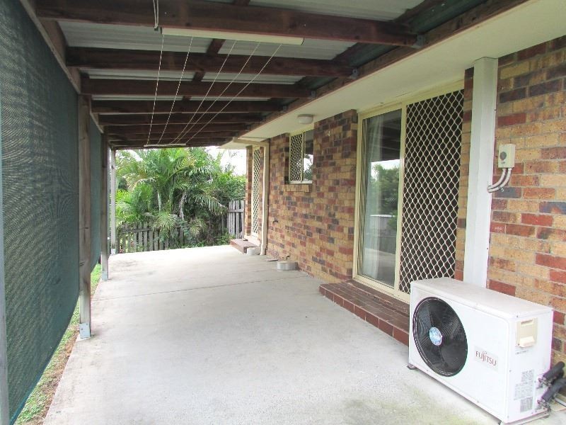 94 Castile Crescent, Edens Landing QLD 4207