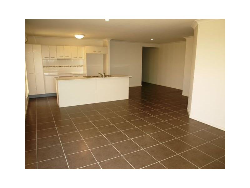1 Ridgemount street, Bahrs Scrub QLD 4207