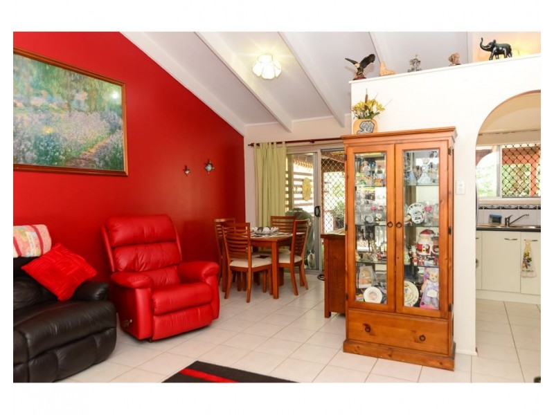 43 Rogers Avenue, Beenleigh QLD 4207