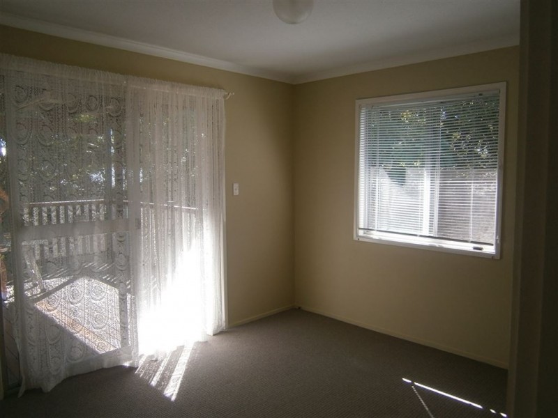 12 Sinclair Place, Beenleigh QLD 4207