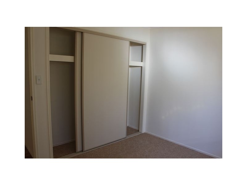 202/16 Holzheimer Road, Bethania QLD 4205