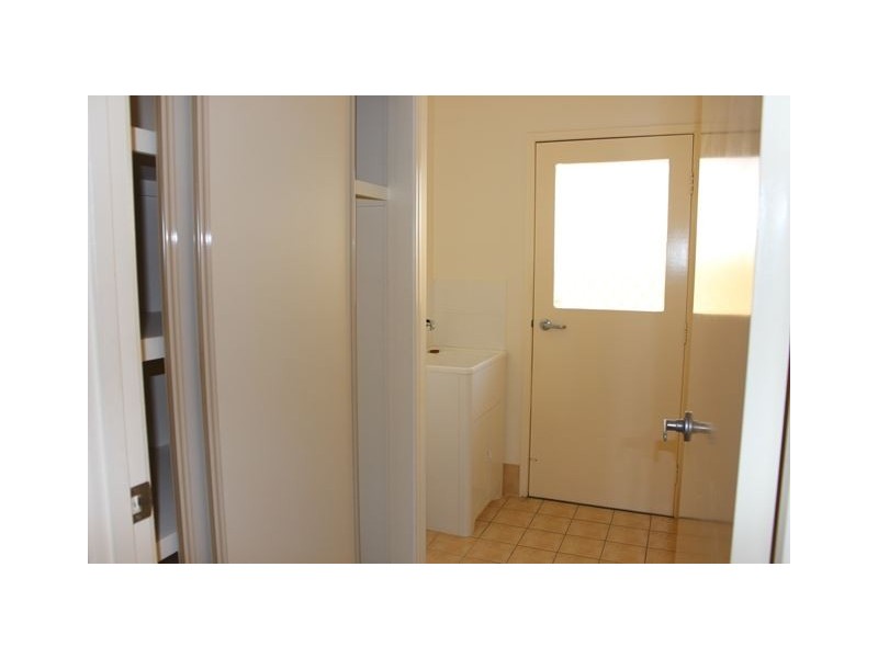 202/16 Holzheimer Road, Bethania QLD 4205