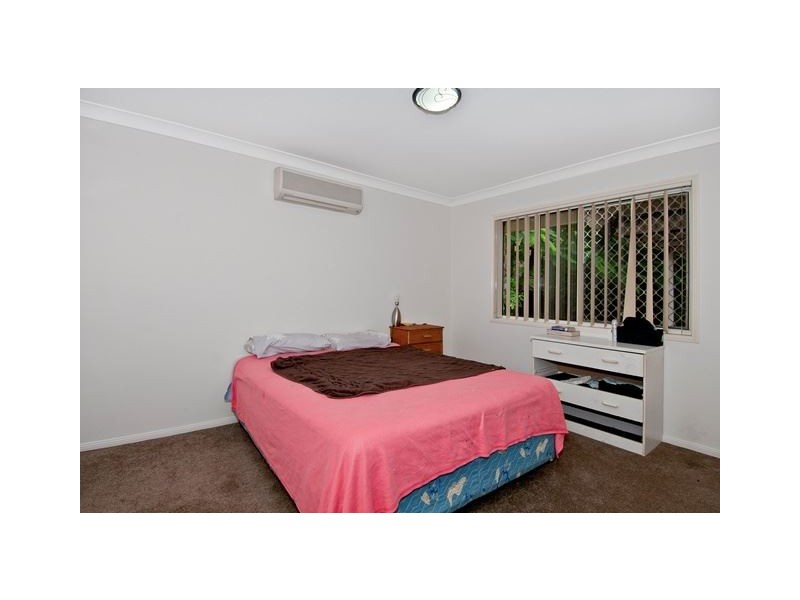 49 Chatfield Street, Edens Landing QLD 4207